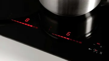 Новая индукционная варочная панель Domino 3762